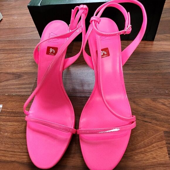 New AAJ By Aminah Zayn Pink Lucite Heel Dress Sandals 9.5 NWOB - Picture 4 of 9